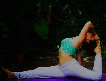 Yoga; filosofía y práctica personal - Ciclo de verano